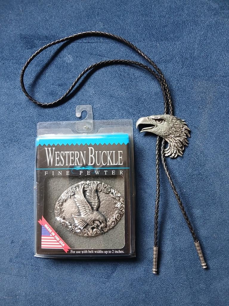 Nieuwe Western Buckle & Bolo met Adelaar Design, Kleding | Heren, Riemen en Ceinturen, Ophalen of Verzenden, Nieuw, Overige kleuren