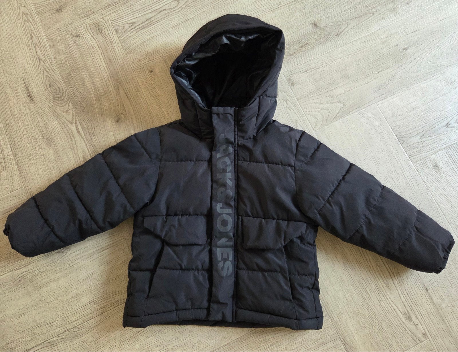 jack en Jones jas jack maat 98 jongens, Ophalen, Zo goed als nieuw, Overige maten, Blauw