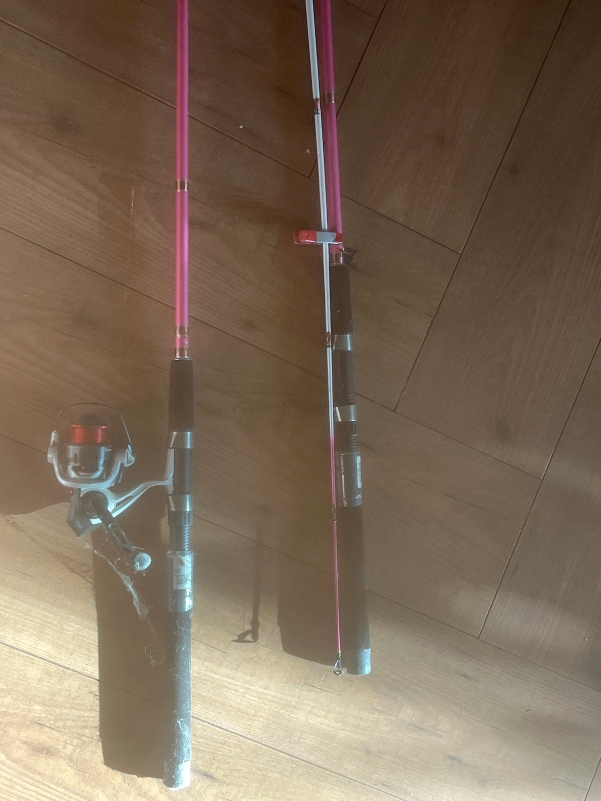 Okuma Classic Spin UFR 600L Roze Werphengel met Molen, Ophalen, Zo goed als nieuw, Werphengel