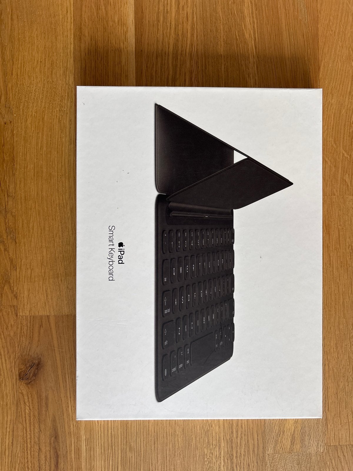 Apple Smart Keyboard voor iPad (10.2 inch) en iPad Air (10.5, Ophalen of Verzenden, Zo goed als nieuw, Zwart, Apple iPad