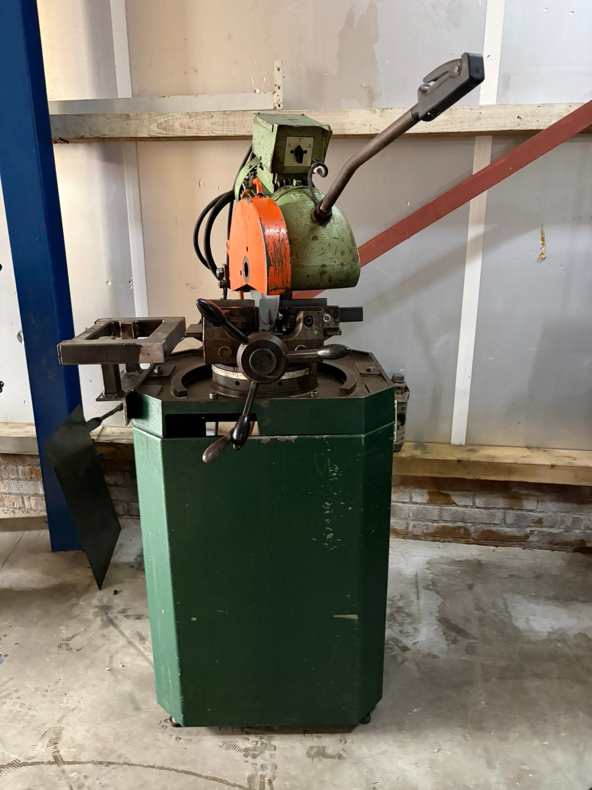 Bewo CPO 250-HM afkortzaag, Doe-het-zelf en Verbouw, Gereedschap | Zaagmachines, Ophalen, Gebruikt, -, 70 mm of meer