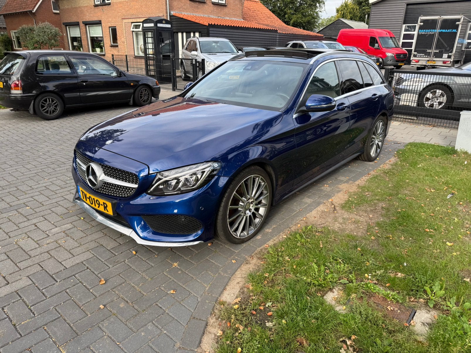 Mercedes-Benz C-Klasse amg C220 d 170pk 7G-TRONIC 2015 Blauw, Auto's, Automaat, Achterwielaandrijving, 1800 kg, Blauw