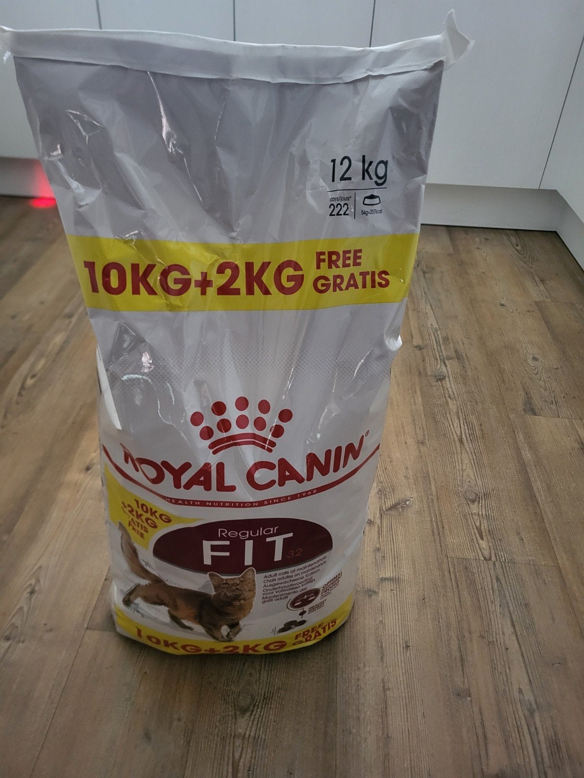 Royal Canin Fit 32 - 12kg zak nieuw en verzegeld, Dieren en Toebehoren, Ophalen, Kat