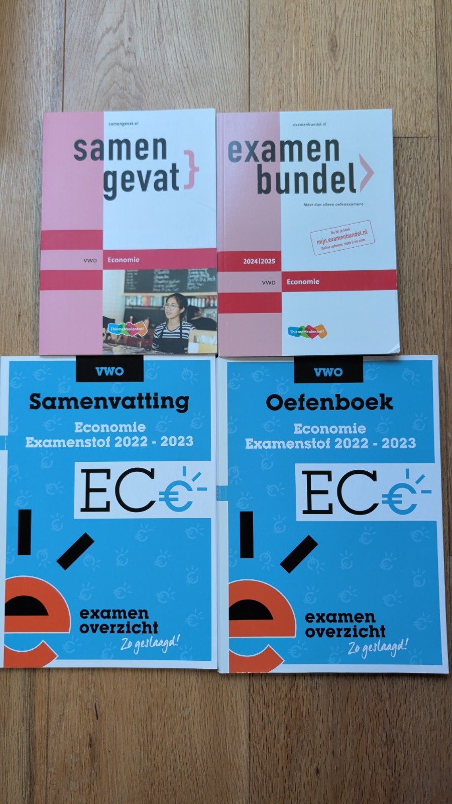 VWO Economie Examenbundel, Samengevat & Oefenboek, Boeken, Schoolboeken, Ophalen, Zo goed als nieuw, VWO, Economie