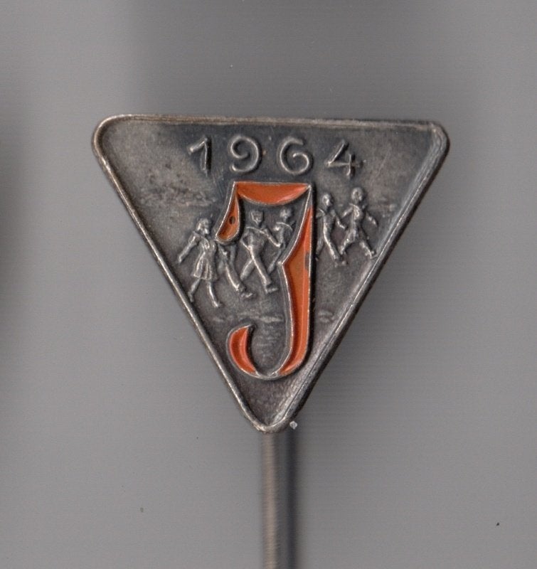 Juliana Wandeltocht 1964 Oranje speldje, Gebruikt, Niet vindbaar, Niet vindbaar, Speldje of Pin