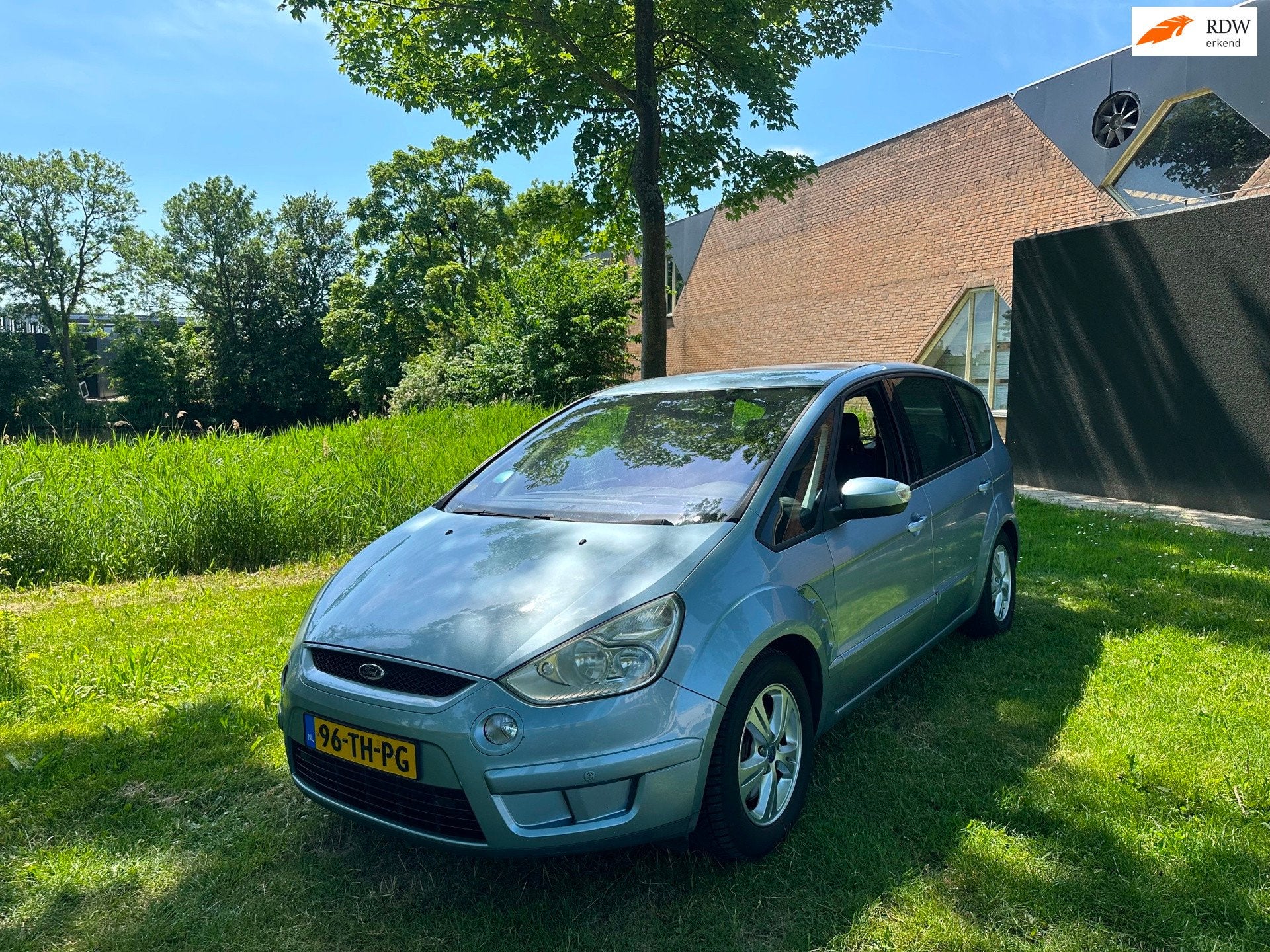Ford S-Max 2.5-20V Turbo CLIMA PDC NAVI, Auto's, Voorwielaandrijving, Gebruikt, 1581 kg, 2521 cc