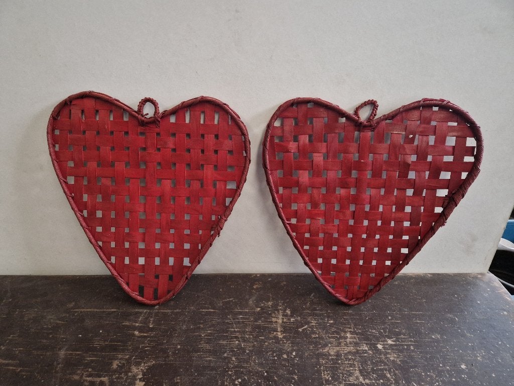 2 leuke decoratie rieten harten, Ophalen of Verzenden, Gebruikt, Wanddecoratie