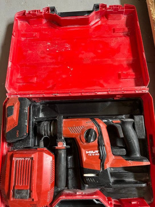 Hilti TE 6-A22 Accu Boorhamer met Koffer, lader en Accu, Ophalen, Boor- en/of Breekhamer, Klopboormechanisme, Gebruikt