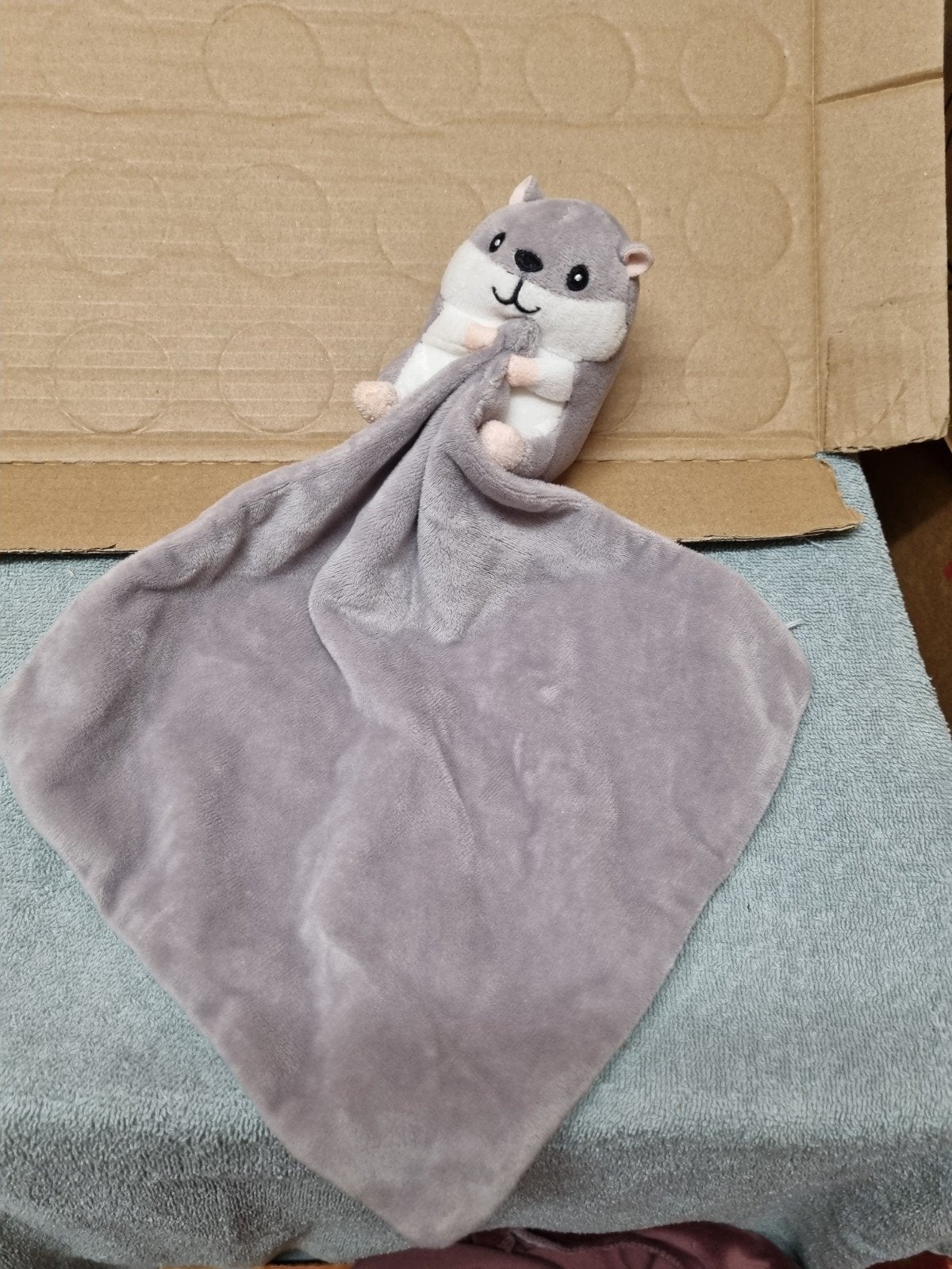 hamster knuffel doekje rammelaar grijs nr 1, Ophalen of Verzenden, Overige typen