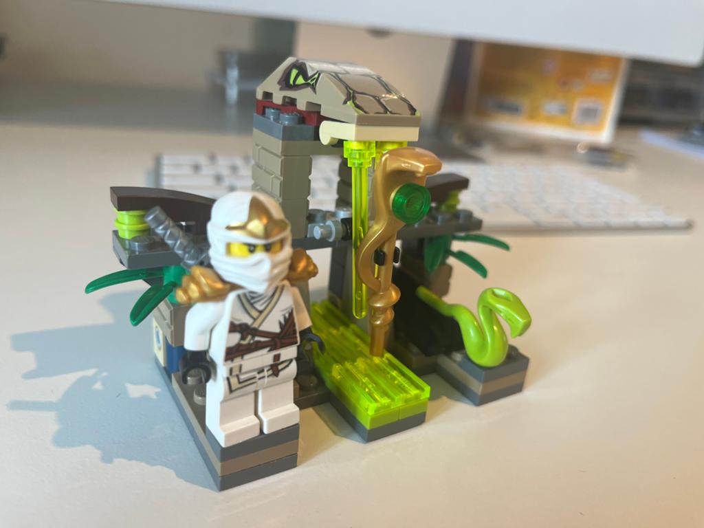 Lego ninjago 9440, Kinderen en Baby's, Speelgoed | Duplo en Lego, Ophalen of Verzenden, Zo goed als nieuw