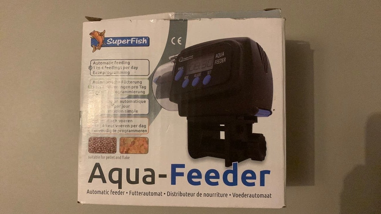 Aqua feeder en toebehoren voor aquarium, Ophalen, Zo goed als nieuw, Leeg aquarium