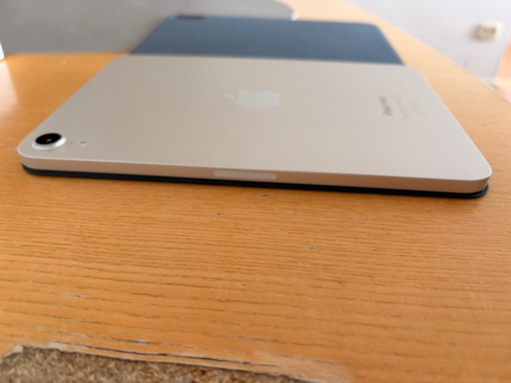 Foto 7 van iPad mini 7 (A17 Pro) 128GB WiFi Starlight + Smart Folio