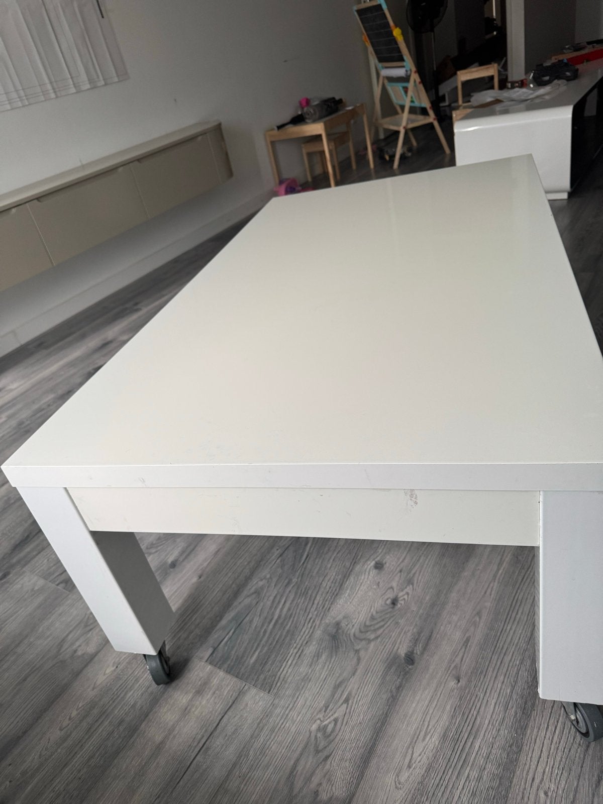 Witte salontafel, Overige materialen, Gebruikt, 150 tot 200 cm, Minder dan 50 cm