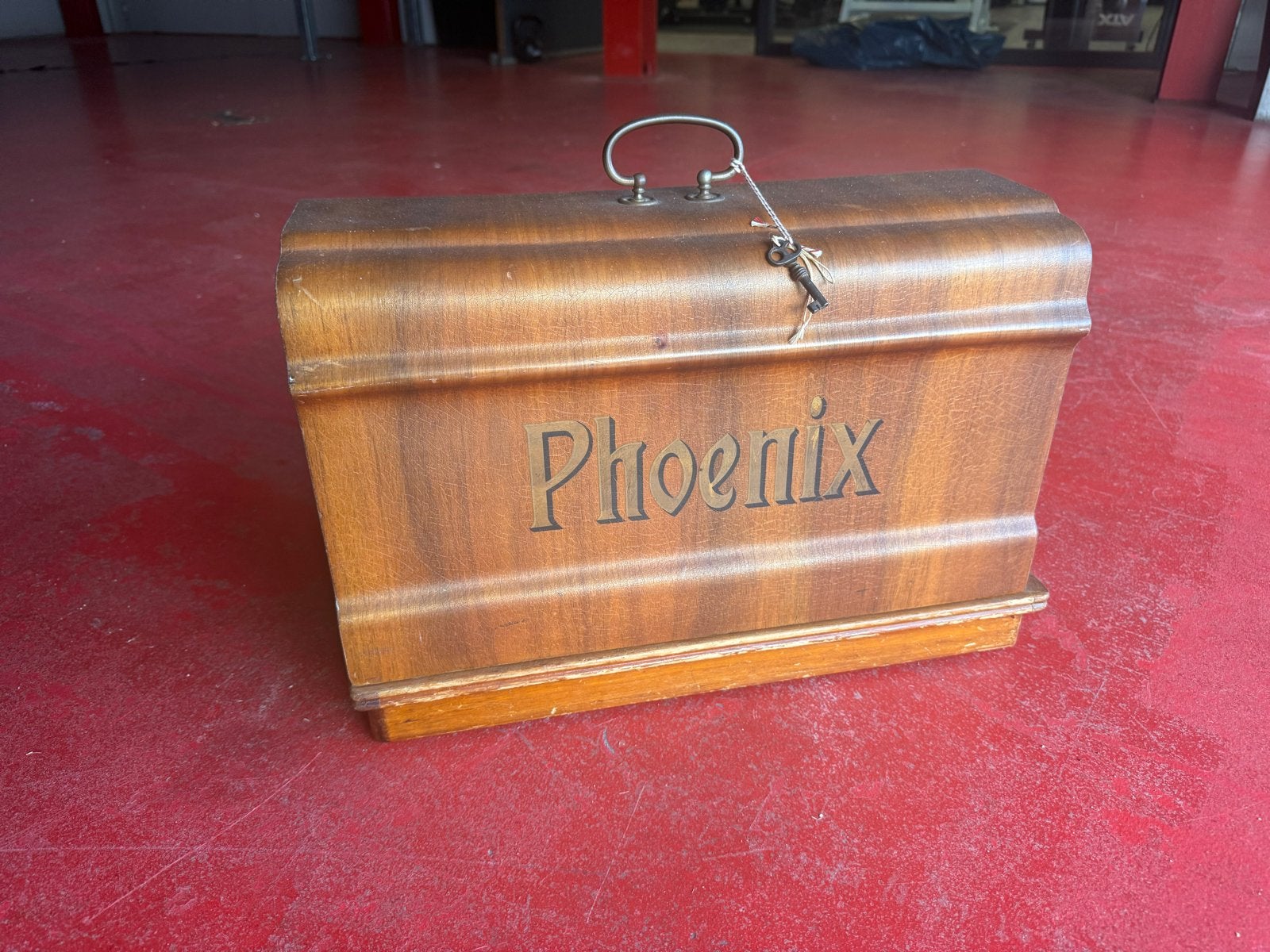 MOET WEG!! Antieke Phoenix Naaimachine, Antiek en Kunst, Antiek | Naaimachines, Ophalen