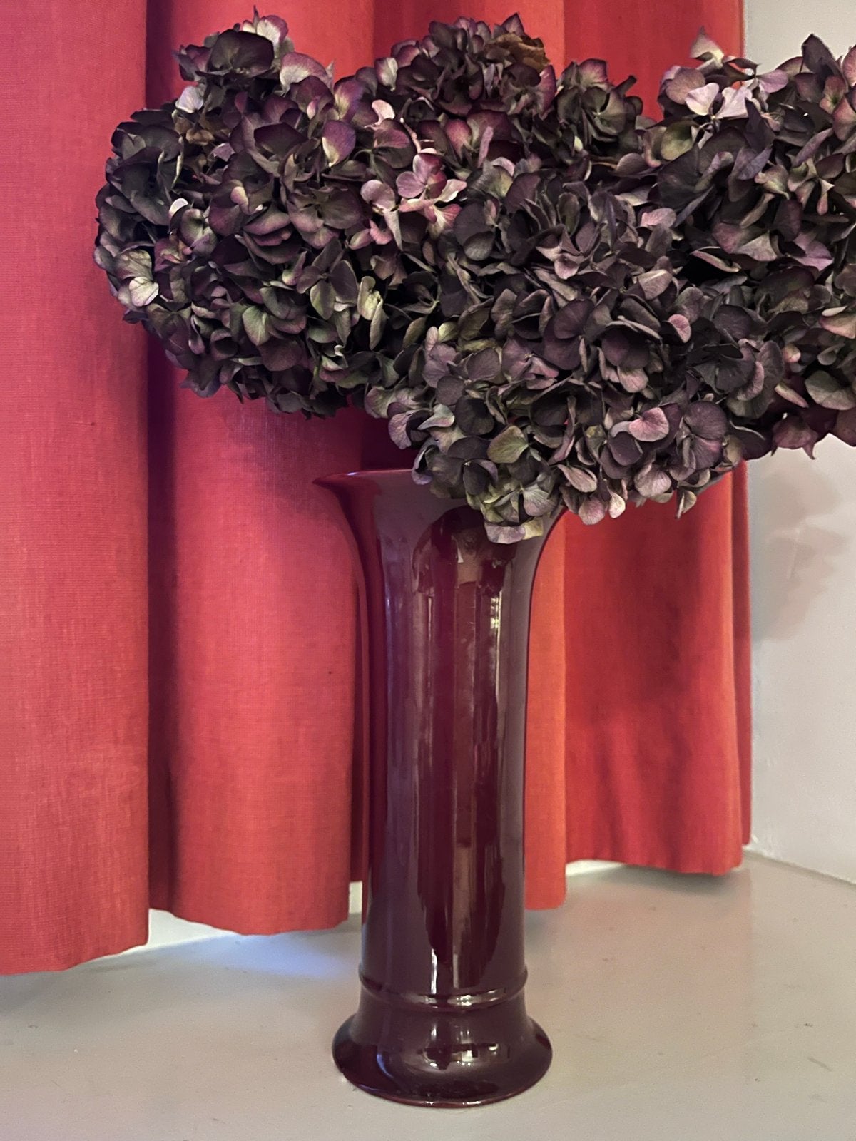 Bourgondische vaas met gedroogde hortensia's, Ophalen of Verzenden