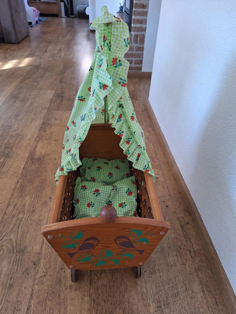 Houten poppenbed, Ophalen, Gebruikt, Babypop