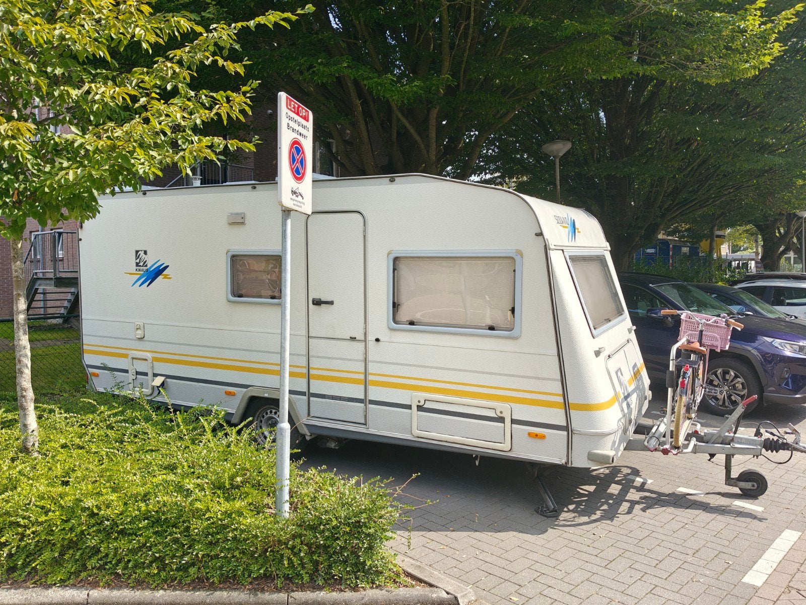 Knaus 475TK met stapelbed en mover en Bovag keuring, Caravans en Kamperen, Caravans, Mover, Dwarsbed, Treinzit, Particulier