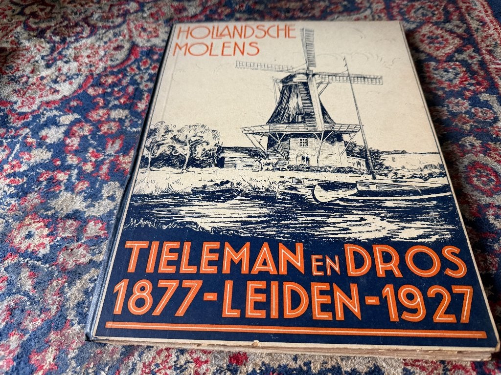 Hollandsche Molens. Tieleman en Dros, Boeken, Ophalen of Verzenden, Gelezen, Danny van Zelst, Plaatjesalbum