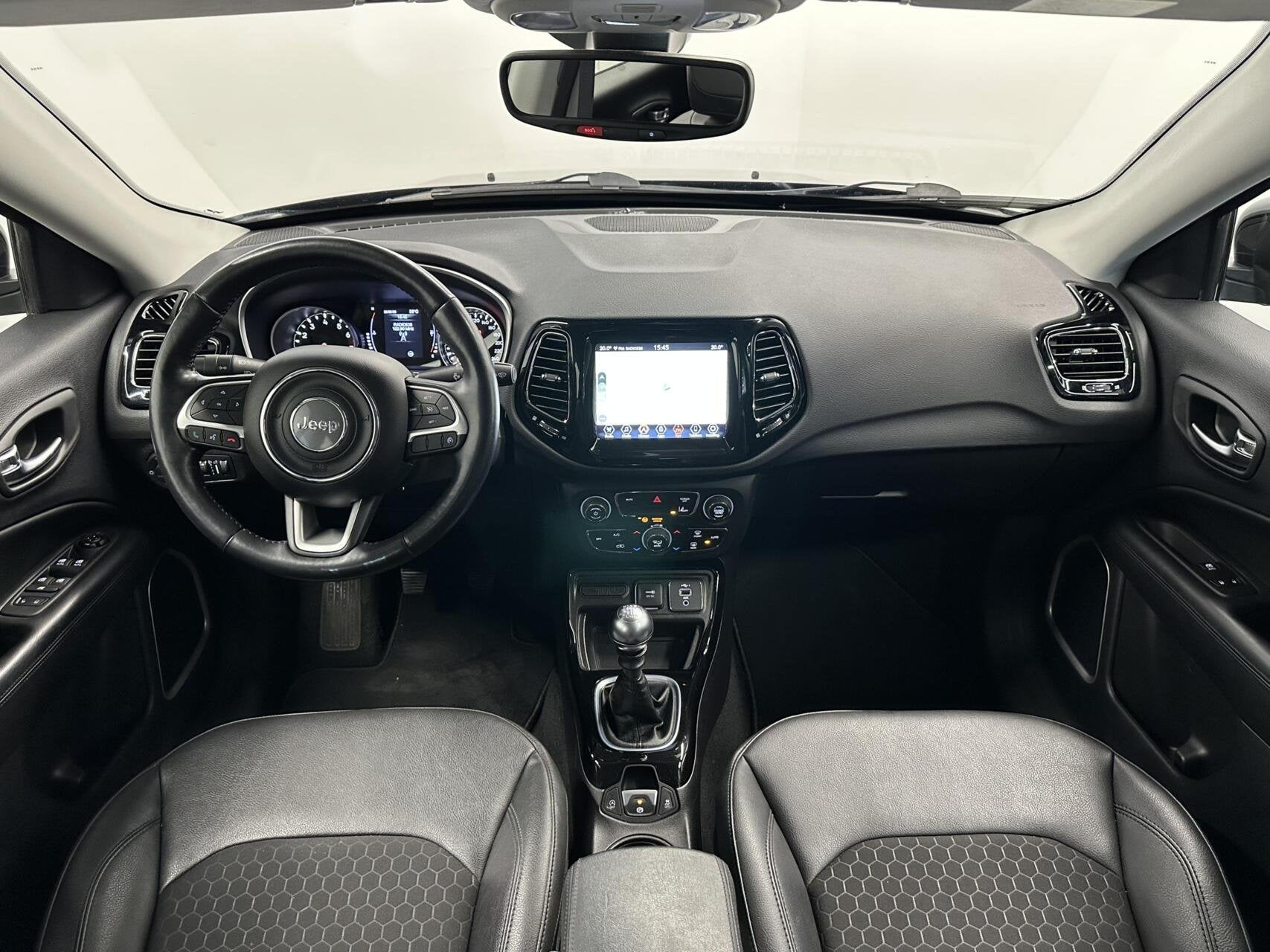 Jeep Compass 1.3T Night Eagle CAMERA CARPLAY NAVI ECC CRUISE, Auto's, Jeep, Voorwielaandrijving, 15 km/l, 4 cilinders, Met garantie (alle)