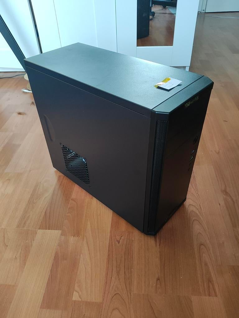 Ryzen 5 2600 + 16gb ram pc met Windows 11, Ophalen, Gebruikt