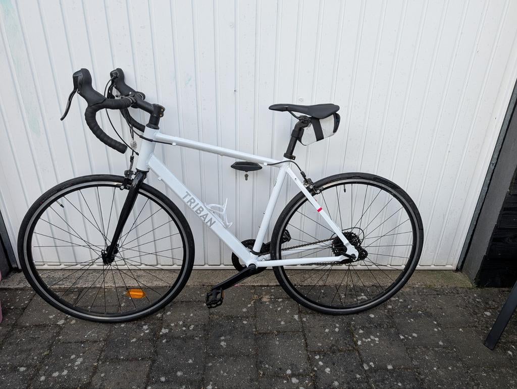 Triban racefiets dames wit, zo goed als nieuw, Fietsen en Brommers, Fietsen | Racefietsen, Zo goed als nieuw, Dames, Overige merken