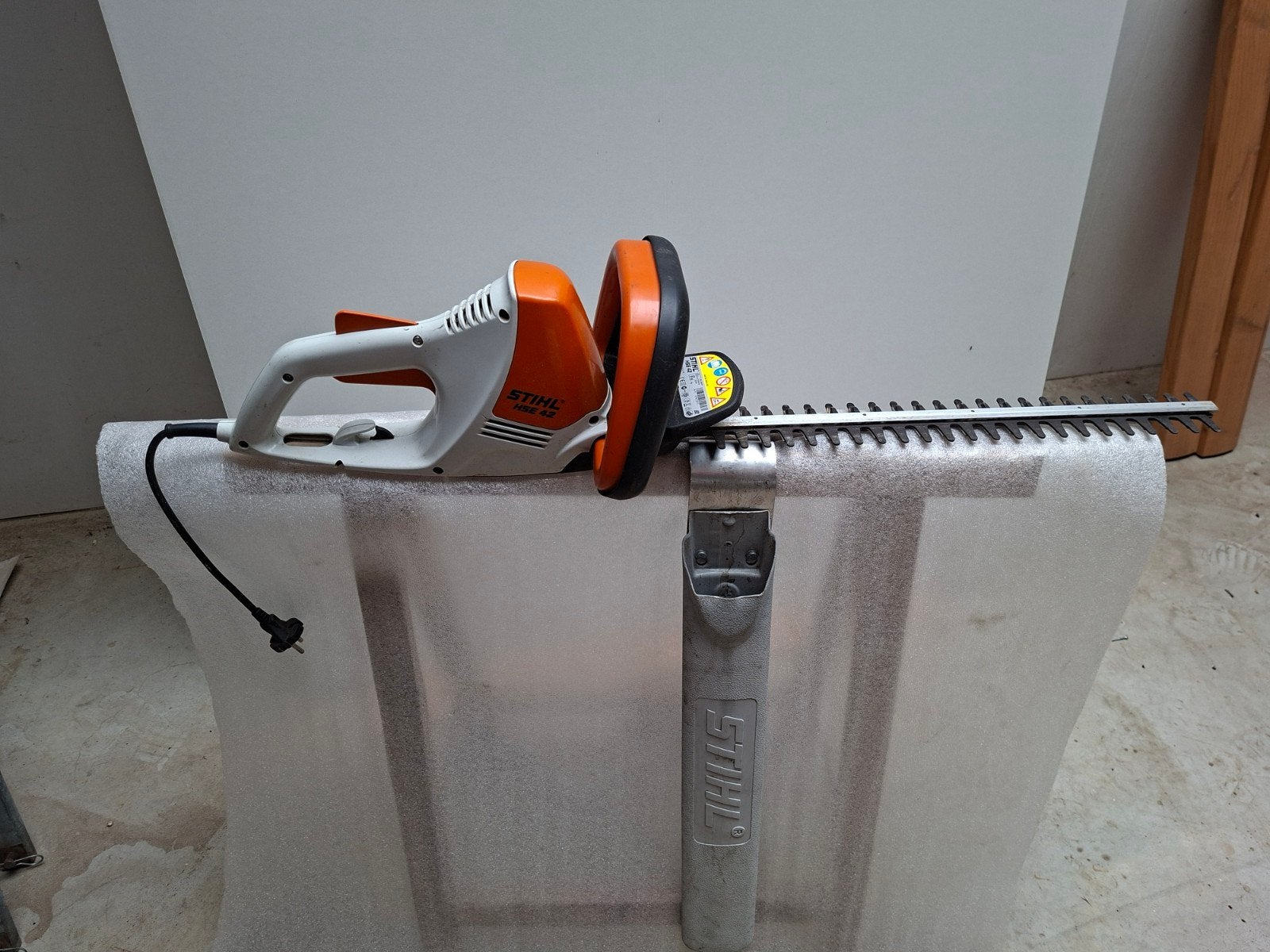 Stihl HSE 42 elektrische heggenschaar, Ophalen of Verzenden, Gebruikt, Elektrisch, Stihl