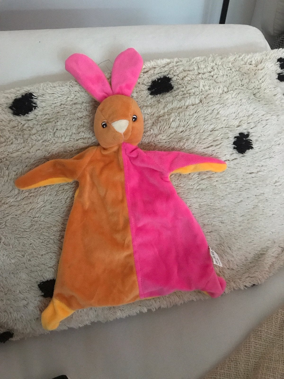 Konijn knuffeldoekje roze/oranje toi toys action, Overige merken, Overige karakters, Nieuw, Ophalen of Verzenden