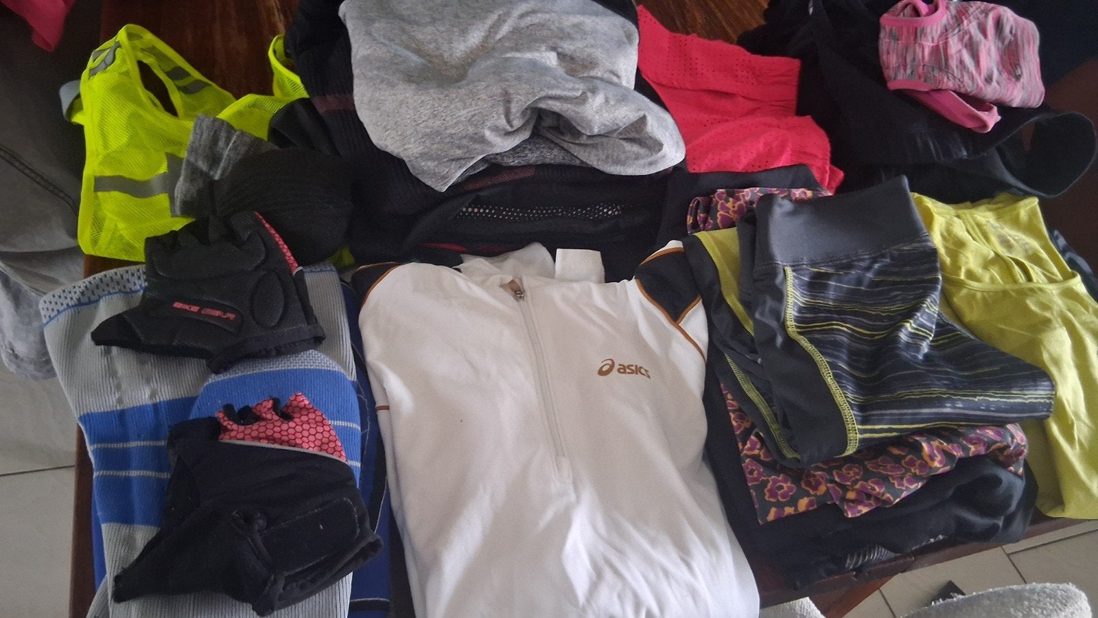 Sportkleding pakket (Asics, diverse merken), Overige kleuren, Fitness of Aerobics, Gedragen, Asics