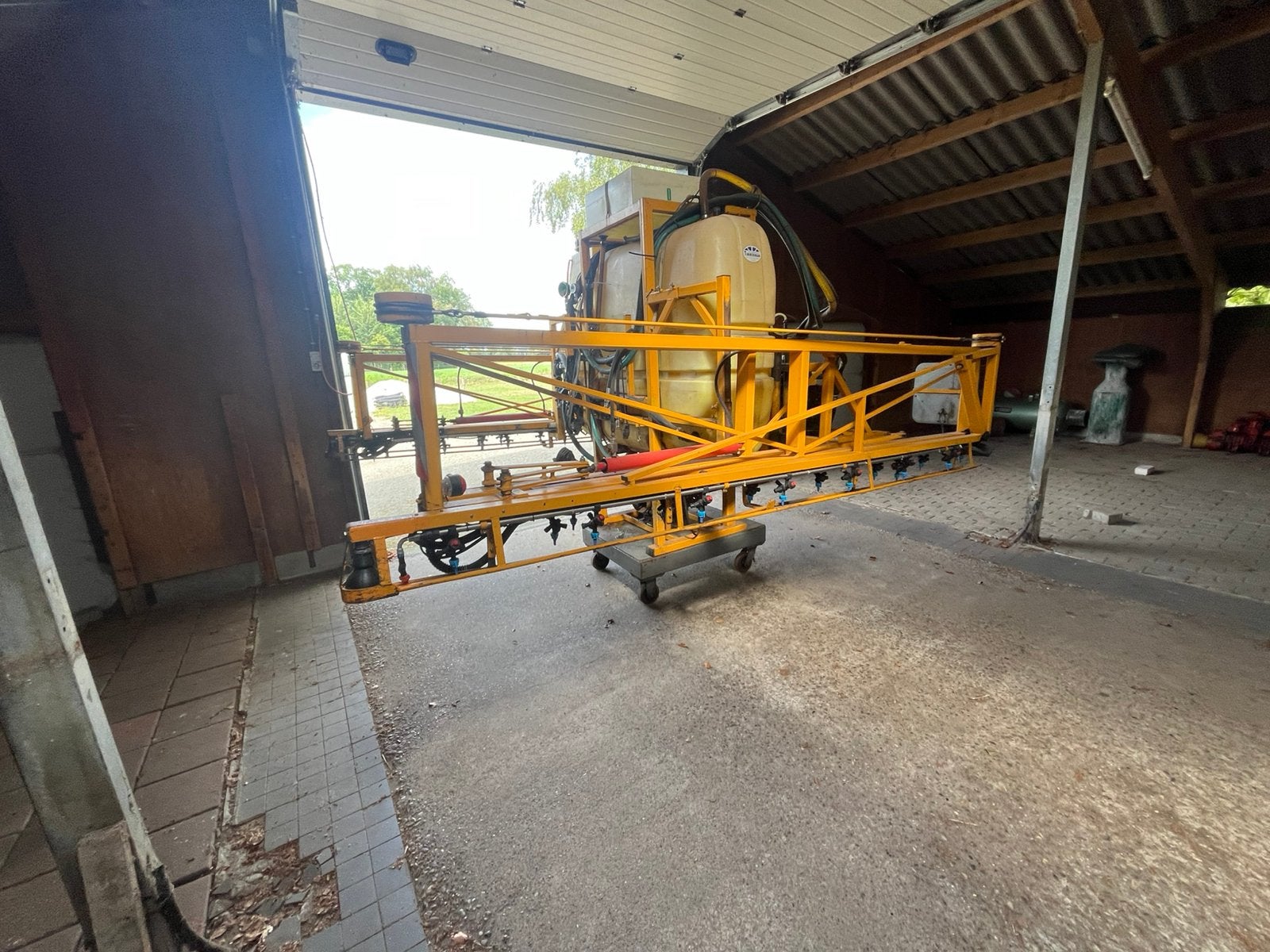 Veldspuit dubex, Ophalen, Akkerbouw, Gewasbescherming en Bemesting