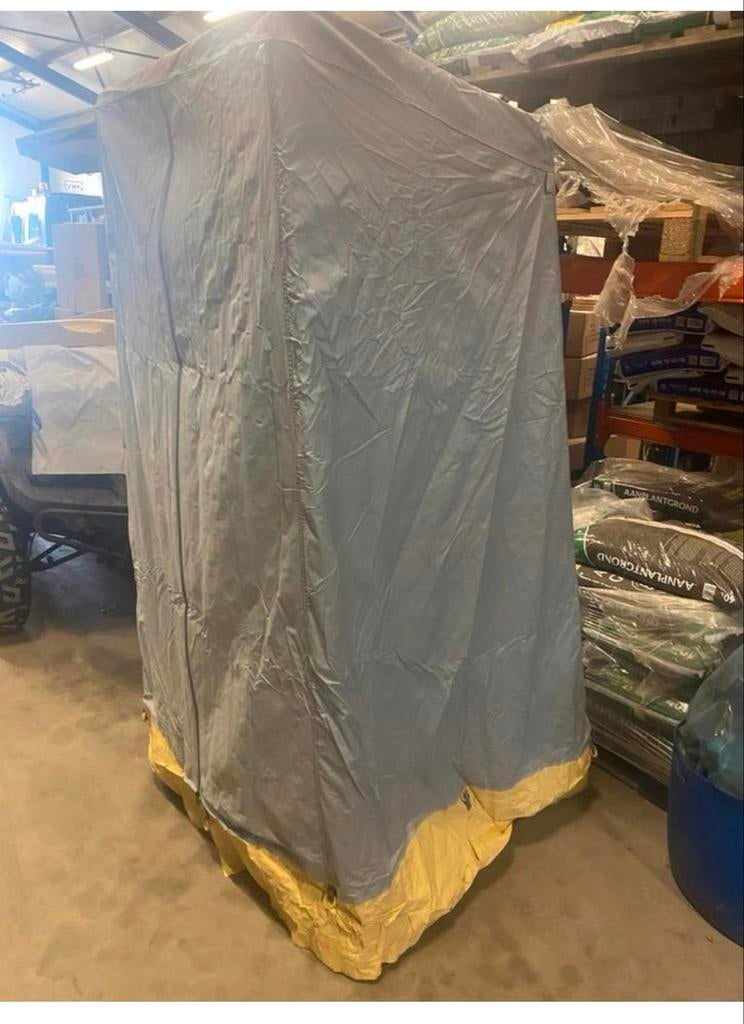 Nieuwe WC tent / opslagruimte / pashokje voor camping/tuin, Caravans en Kamperen, Camper-accessoires, Nieuw, Ophalen of Verzenden