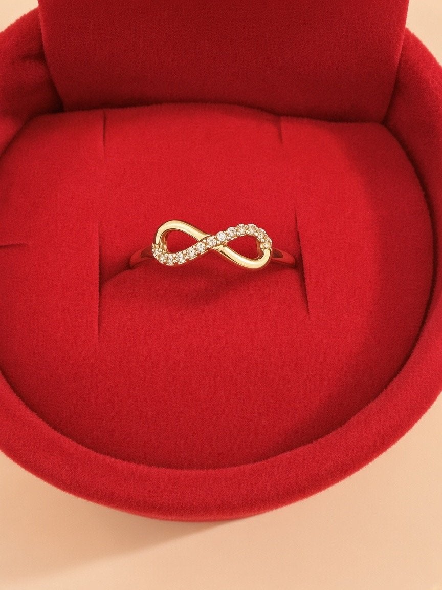 Prachtige 14k Gouden Infinity Ring met Diamantjes, Gebruikt, Ophalen of Verzenden, Kleiner dan 17, Met edelsteen