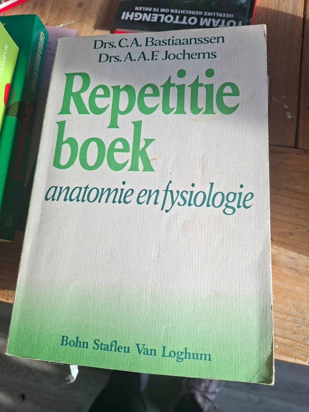 Repetitieboek Anatomie en Fysiologie - Drs. Bastiaanssen, Boeken, Studieboeken en Cursussen, Gelezen, Drs. C.A. Bastiaanssen, Drs. A.A.F. Jochems