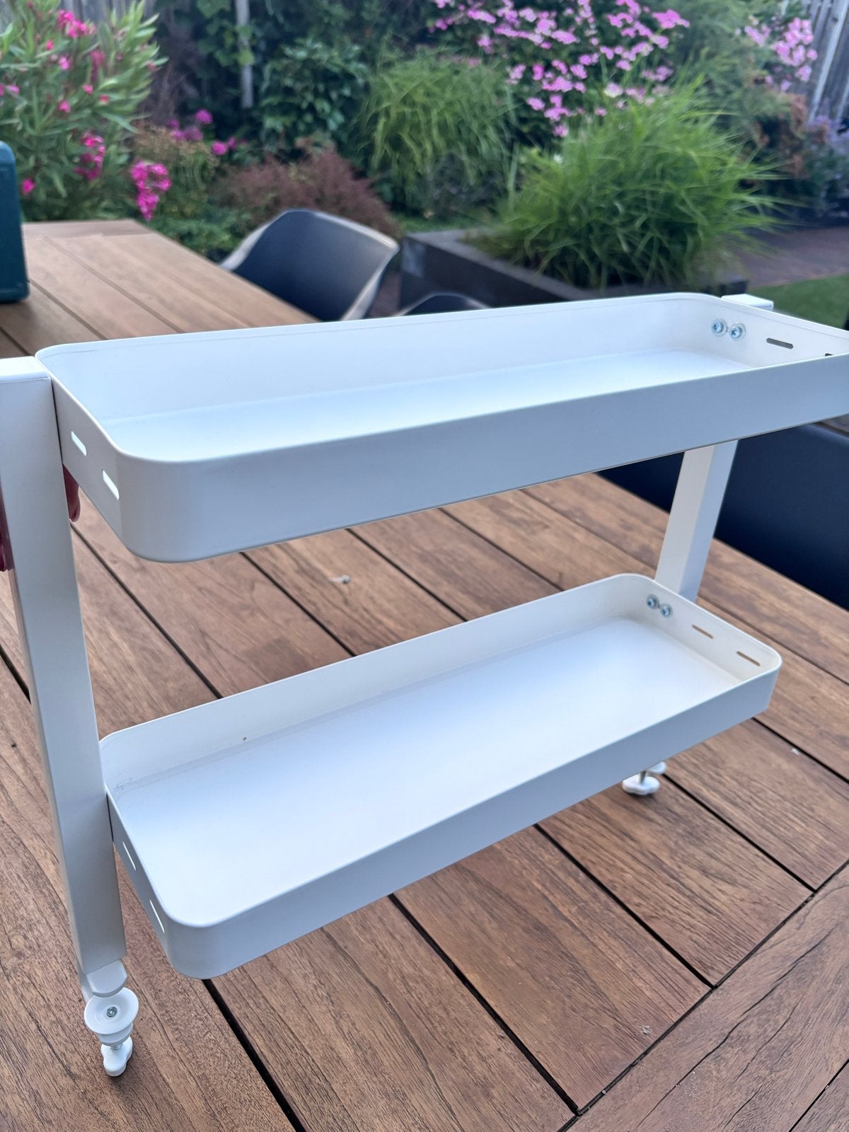 IKEA VATTENKAR bureau plankje / opzetstuk, Huis en Inrichting, Bureaus, Ophalen, Metaal, Zo goed als nieuw, IKEA