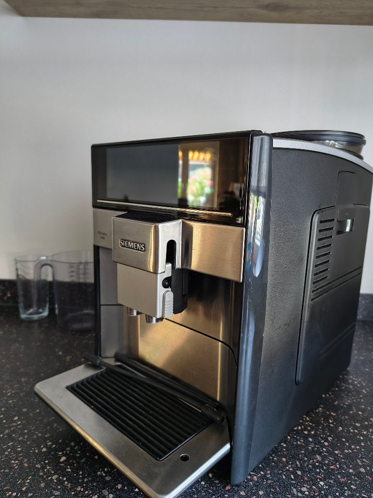 Siemens koffiemachine DEFECT, Ophalen, Afneembaar waterreservoir, Koffiemachine, Koffiebonen
