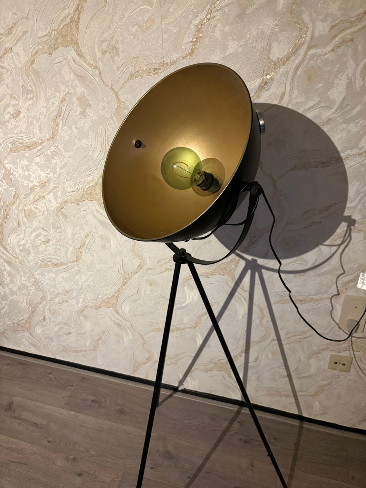 Lamp, Huis en Inrichting, Lampen | Vloerlampen, Ophalen, Zo goed als nieuw, 100 tot 150 cm