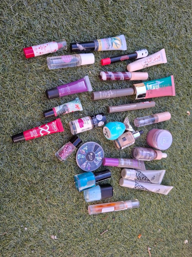 Div make-up/ cc cream/ lipoil/ lipbooster/ serum/nagellak, Overige kleuren, Gehele gezicht, Nieuw, Ophalen of Verzenden