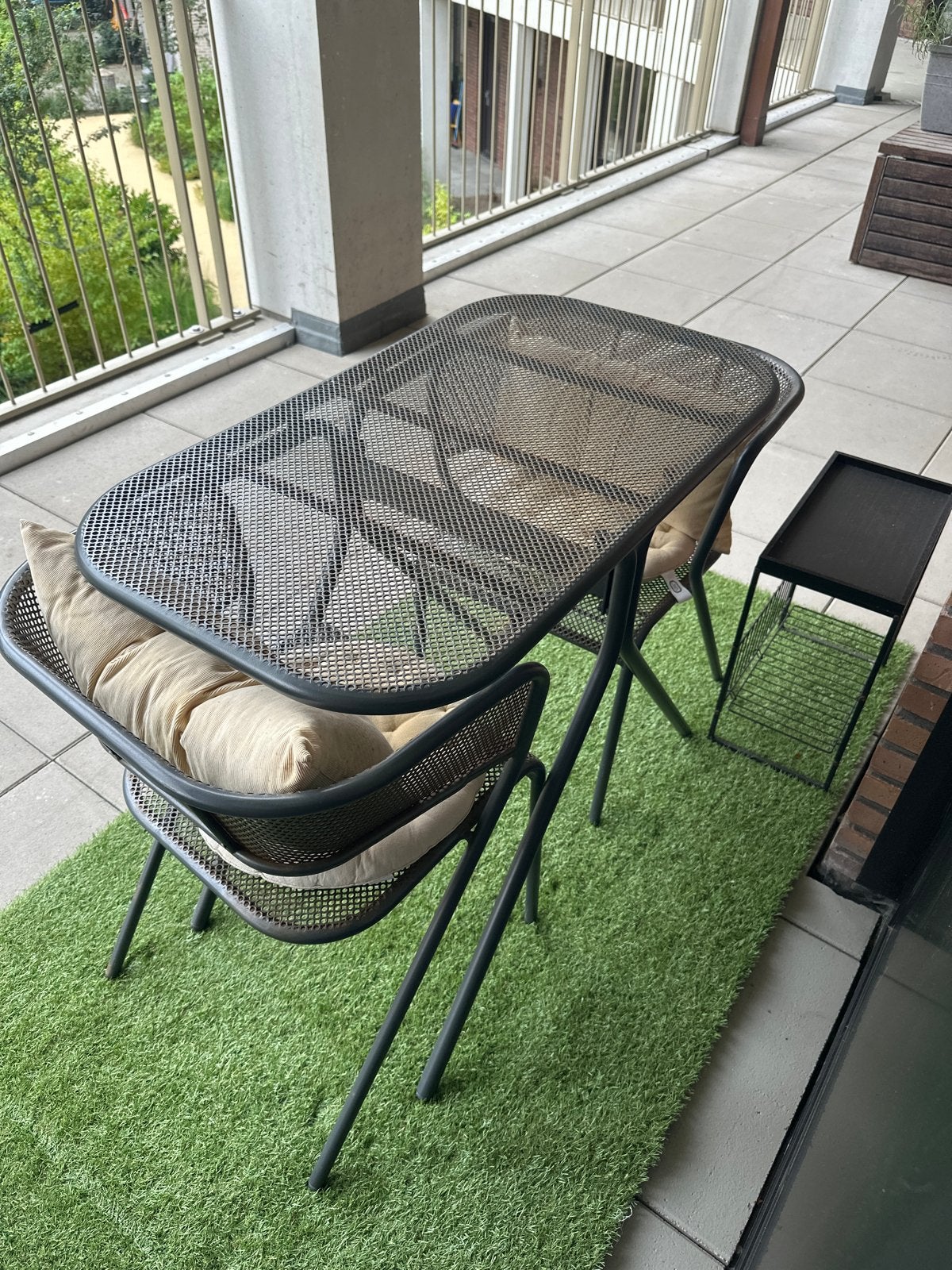 Compacte metalen tuinset met 2 stoelen en tafel, Gebruikt, Eettafel, Aluminium, Tuinset