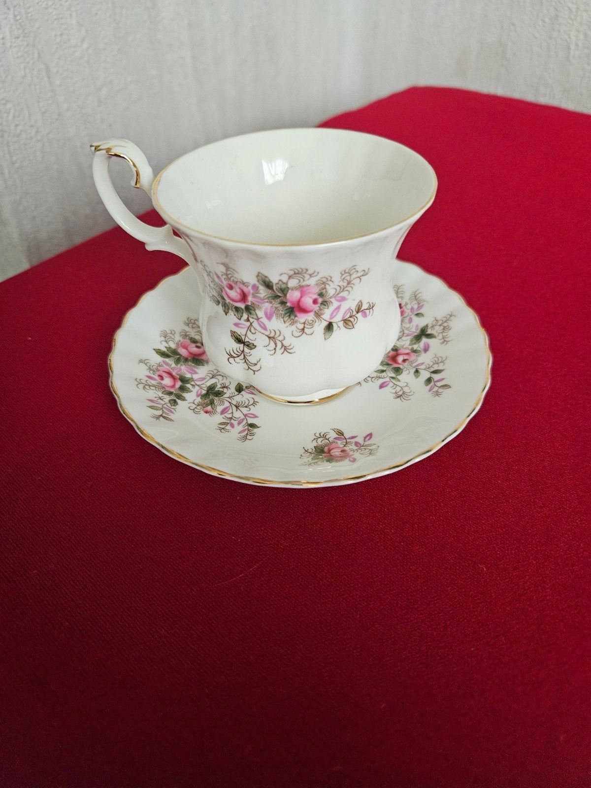 Royal Albert Lavender Rose kop en schotel, Ophalen of Verzenden