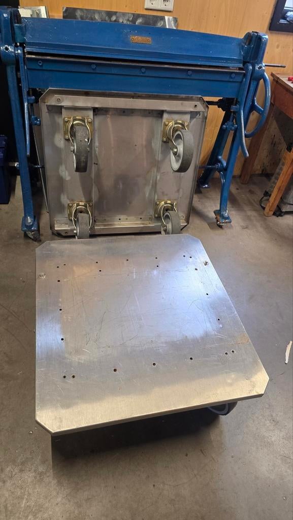 Twee stuks zware kwaliteit hondje / transportroller, Doe-het-zelf en Verbouw, Transportwagens, 100 liter of meer, Ophalen, Gebruikt
