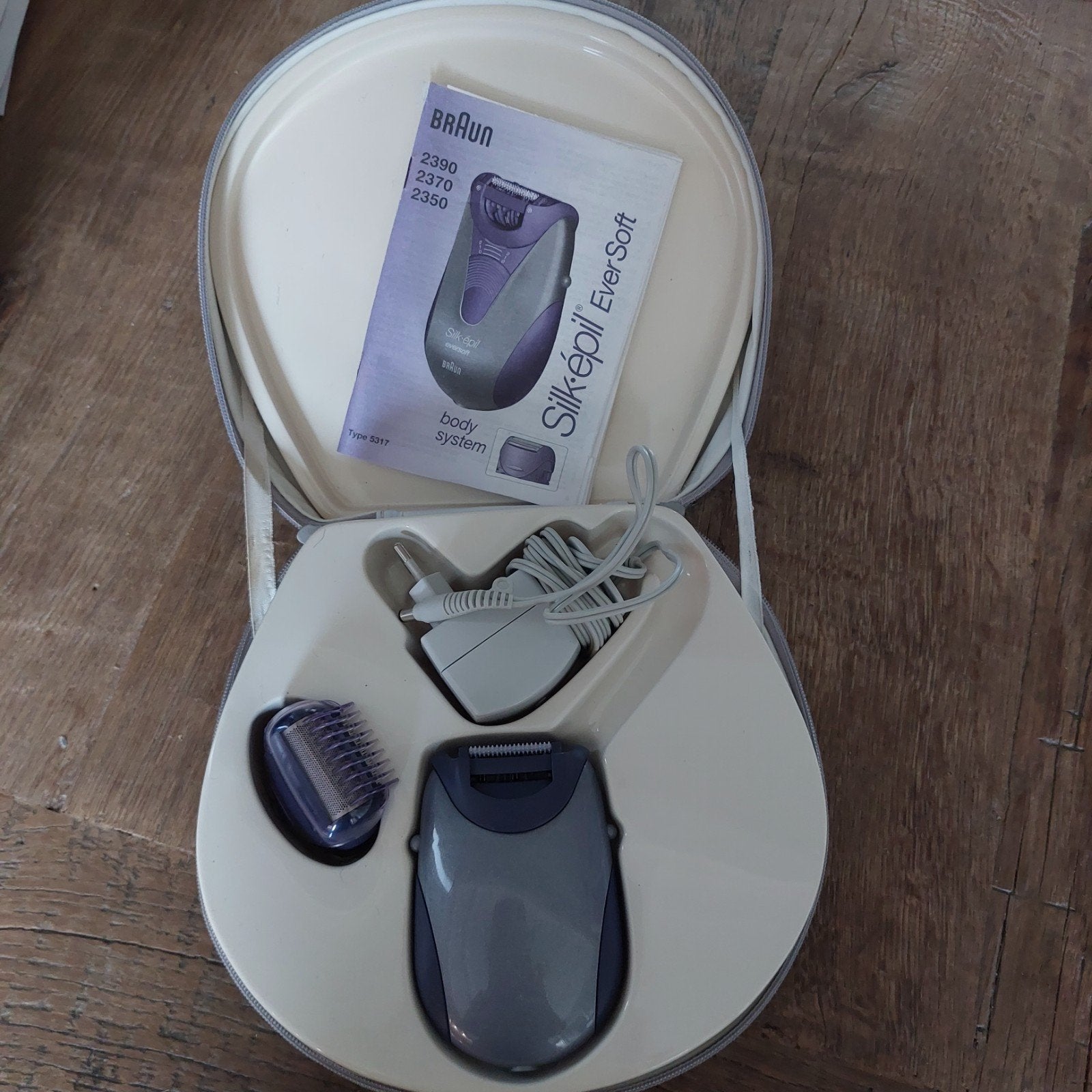 Braun Silk-épil EverSoft Epilator & Ladyshave Set type 5317, Ophalen of Verzenden, Gebruikt, Scheren en Epileren