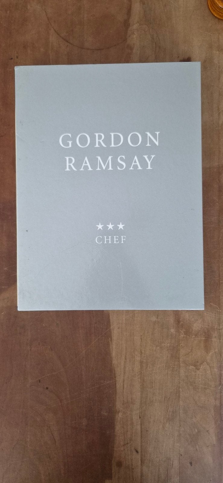 Gordon Ramsay Chef kookboek, Ophalen of Verzenden, Zo goed als nieuw, Gordon Ramsay