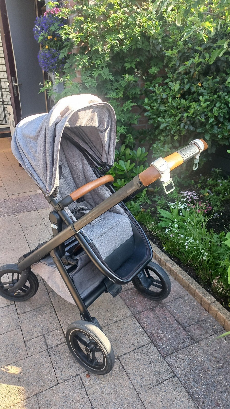 Dubatti One kinderwagen grijs met reiswieg en voetenzak, Kinderen en Baby's, Kinderwagens en Combinaties, Gebruikt, Combiwagen