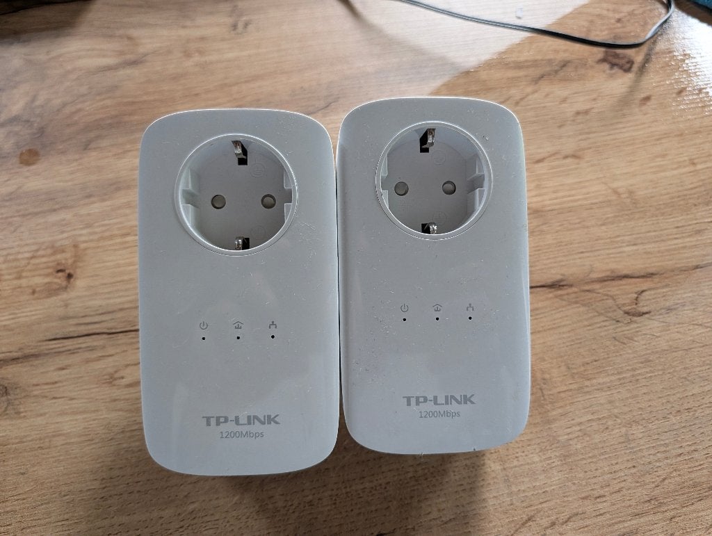Te koop:3x TP-Link AV1200 1200Mbs, Ophalen of Verzenden, Gebruikt, TP-Link