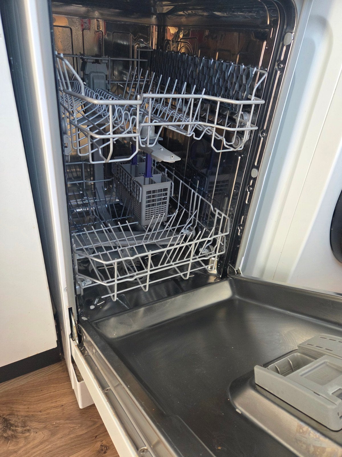 Beko Dvs050244,Compacte inbouw vaatwasser, ideaal voor klein, Ophalen, Gebruikt, 85 tot 90 cm, 45 tot 60 cm