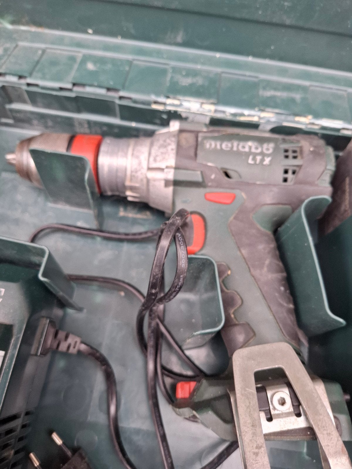 Metabo 18v ltx boormachine  met lader en 2maal 5.2 ah accu's, Ophalen of Verzenden, Boormachine