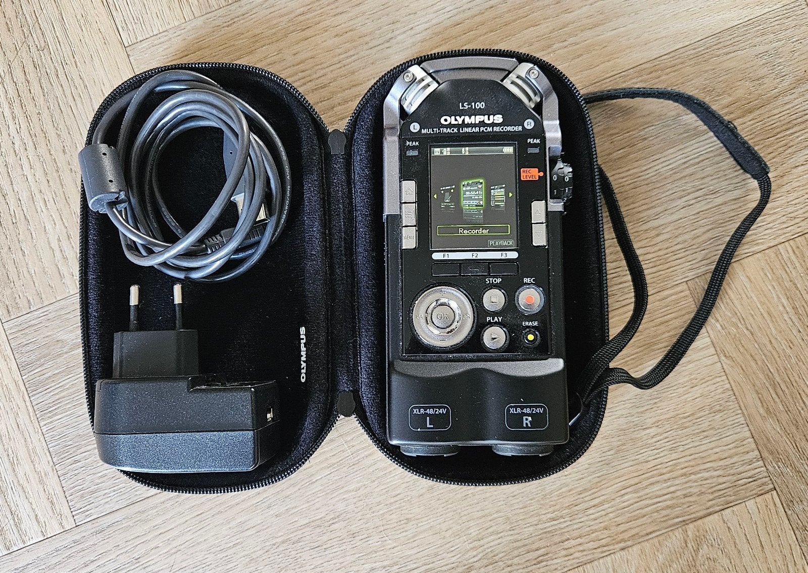 Olympus LS-100 Multi-Track Linear PCM Recorder, Audio, Tv en Foto, Ophalen of Verzenden, Zo goed als nieuw, Audio