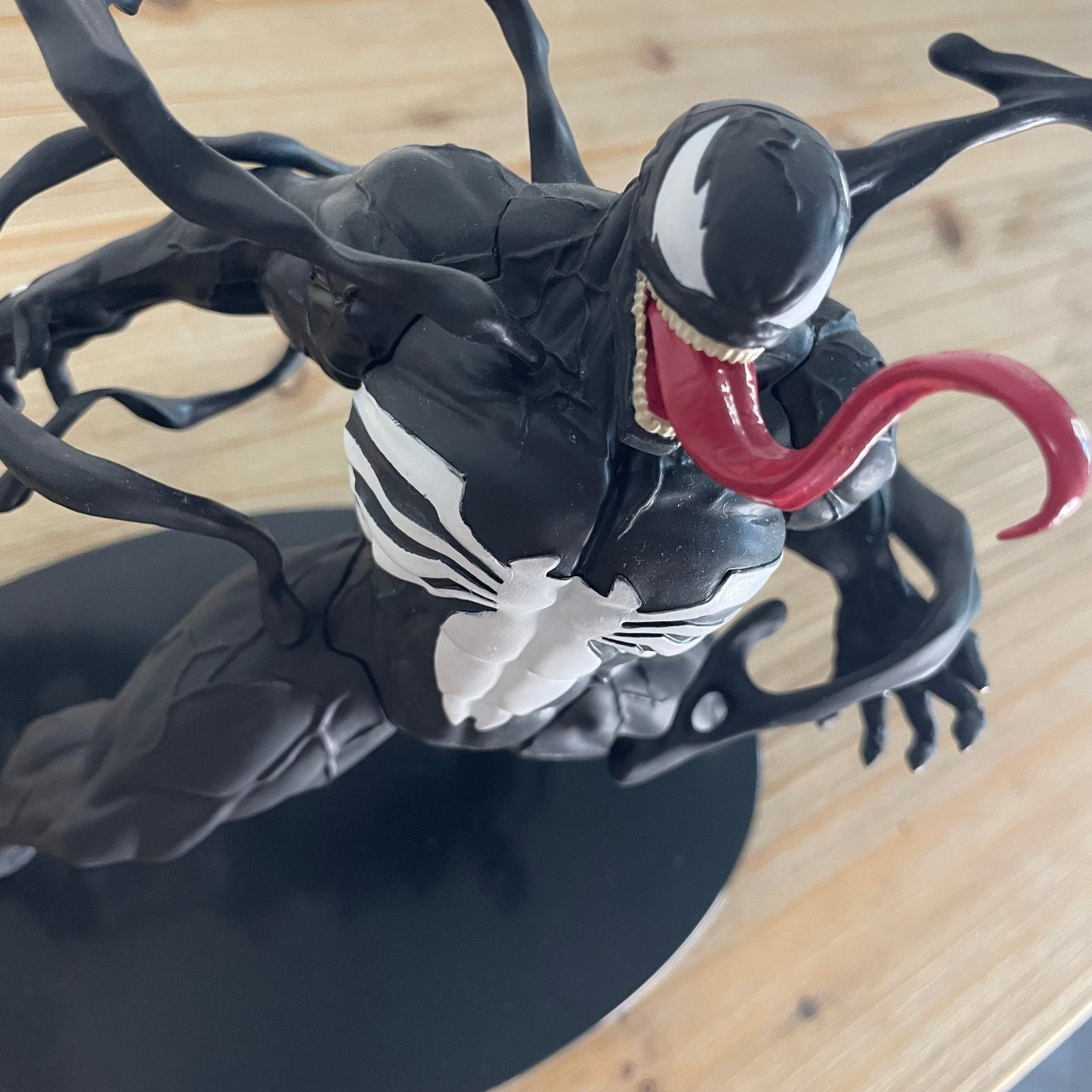 Marvel Comics Luminasta Venom Actiefiguur - Nieuw in doos, Ophalen of Verzenden, Nieuw