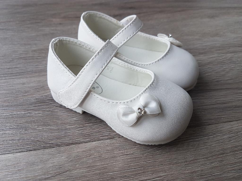 Bruidsmeisje schoenen Esther ivoorkleur - maat 19, Meisje, Schoenen, Ophalen of Verzenden, Zo goed als nieuw