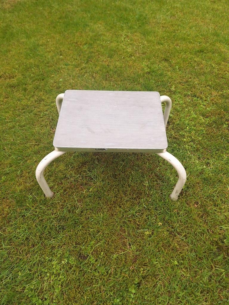 Opstapje Oostwoud..( Brocante), Ophalen