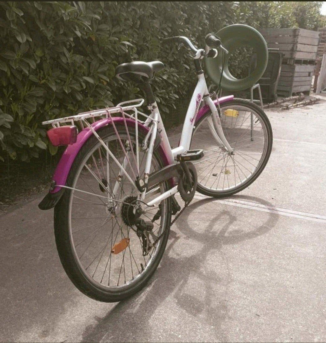 meisjesfiets 26 inch, Fietsen en Brommers, Ophalen, Gebruikt, 26 inch of meer, Versnellingen